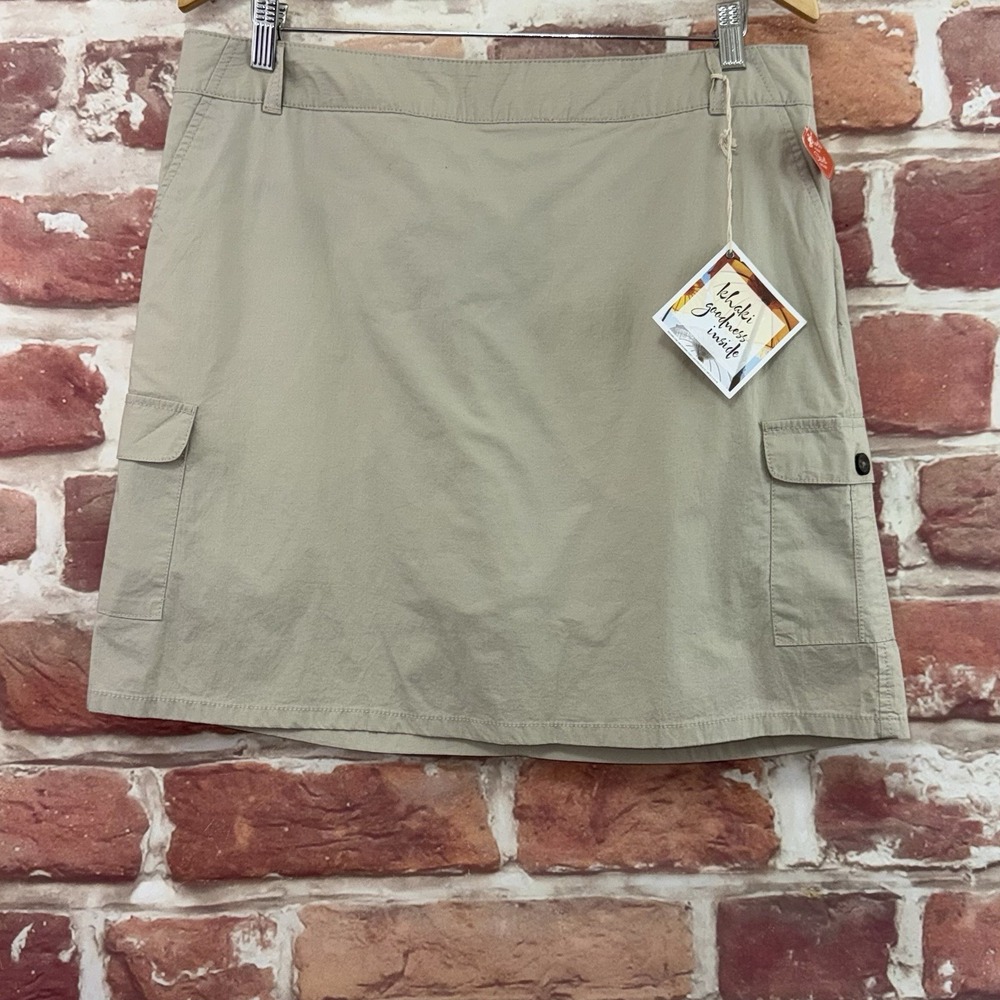 Dockers Skort Women's 12 Khaki Utility Cargo Casual Golf Tennis Shorts Skirt